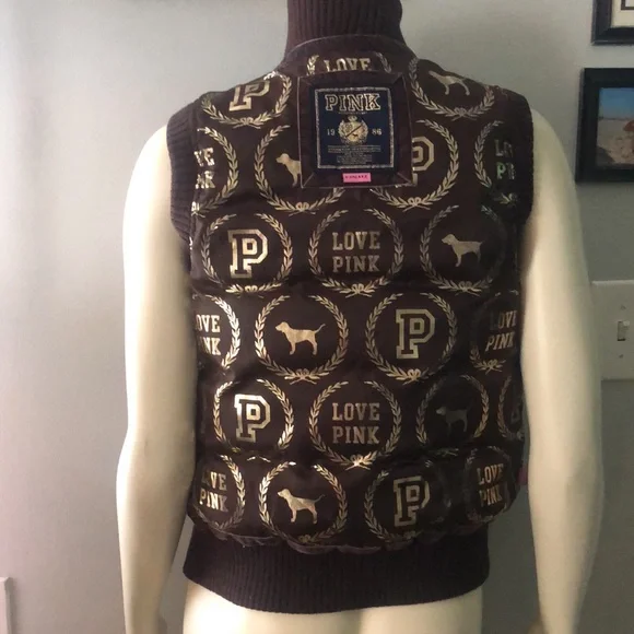 ‼️NEW INVENTORY‼️Victorias Secret Pink Reversible Brown Gold Logo Puffer Vest XS - Picture 2 of 8